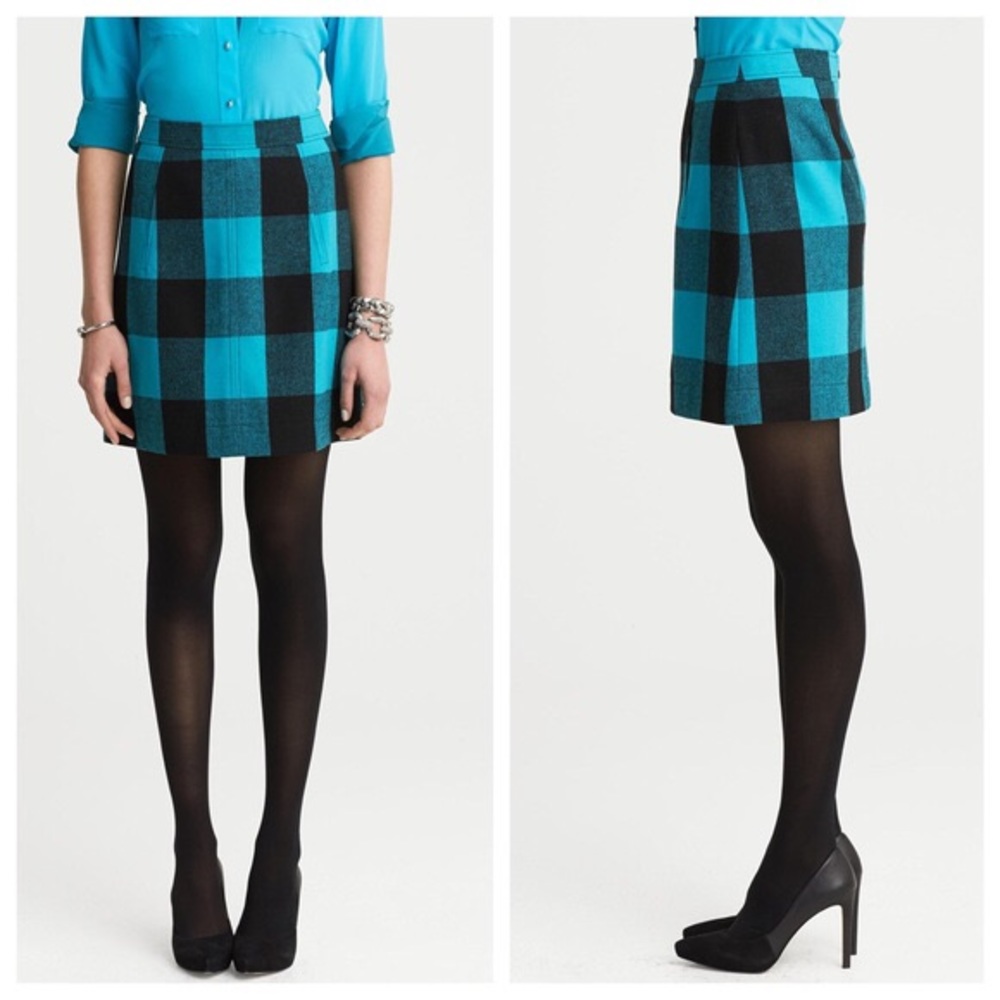 Banana Republic mini skirt